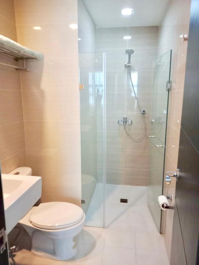 Chillax Studio 101 Newport Boulevard Manila Exterior foto
